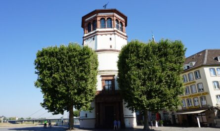 Schlossturm am Burgplatz