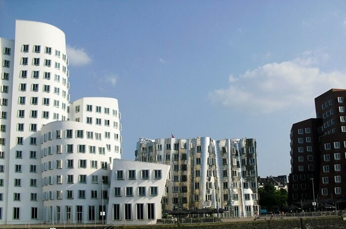 Die Gehry-Bauten am Medienhafen